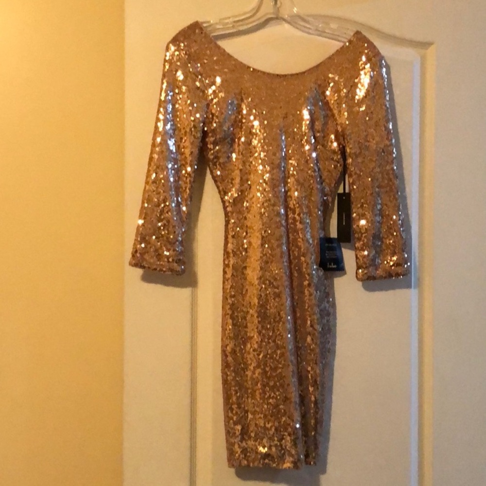 Lulus’ gold sequin dress